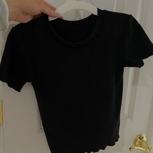 Black tee